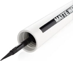 Maybelline Master Ink Matte Waterproof - Black - Eyeliner -Mode-Cosmetica Winkel 1200x1002 2