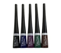 D'Donna - Vloeibare Eyeliner - Groen - Waterproof - Matte - 1 Flacon Met 3 Gram Inhoud - Nummer 4 7 D'Donna - Vloeibare Eyeliner - Groen - Waterproof - Matte - 1 Flacon Met 3 Gram Inhoud - Nummer 4 -Mode-Cosmetica Winkel 1200x1040 1