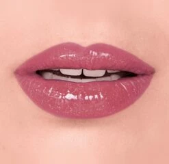Bourjois Gloss Effet 3D Effect Lipgloss - 03 Brun Rose Academic -Mode-Cosmetica Winkel 1200x1164 20