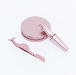 Luxe Magnetische Eyeliner + Magnetische Wimpers Set – Zwart Miami - Wimpers Zonder Lijm - 3D Nepwimpers - Magnetische Eyeliner - Herbruikbare Wimpers – Eyelashes - Magnetisch - Zwarte Wimpers - Wimper Magneet - Pincet - Giftbox - Cadeau Tip 18 Luxe Magnetische Eyeliner + Magnetische Wimpers Set – Zwart Miami - Wimpers Zonder Lijm - 3D Nepwimpers - Magnetische Eyeliner - Herbruikbare Wimpers – Eyelashes - Magnetisch - Zwarte Wimpers - Wimper Magneet - Pincet - Giftbox - Cadeau Tip -Mode-Cosmetica Winkel 1200x1183 7