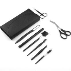 Wenkbrauw Trimmer Set - 8-delig – Met Epileer Pincet, 2x Wenkbrauw Schaartje, 2x Wenkbrauwmesje, Wenkbrauw Borstel, Wenkbrauwpotlood, Spoolie – In Stevige Etui - Zwart 23 Wenkbrauw Trimmer Set - 8-delig – Met Epileer Pincet, 2x Wenkbrauw Schaartje, 2x Wenkbrauwmesje, Wenkbrauw Borstel, Wenkbrauwpotlood, Spoolie – In Stevige Etui - Zwart -Mode-Cosmetica Winkel 1200x1200 1050