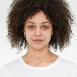 Rimmel London Lasting Finish Foundation - 300 Sand -Mode-Cosmetica Winkel 1200x1200 133