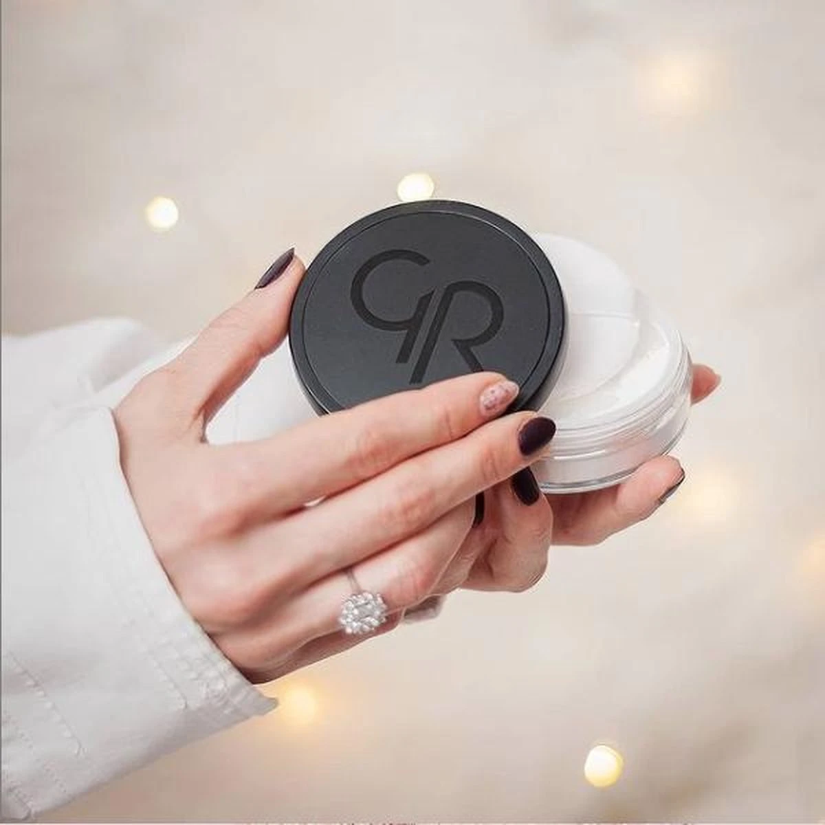 Golden Rose Long Wear Finishing Powder Transparant/Witte Losse Poeder Om Af Te Poederen 4 Golden Rose Long Wear Finishing Powder Transparant/Witte Losse Poeder Om Af Te Poederen - Afbeelding 2