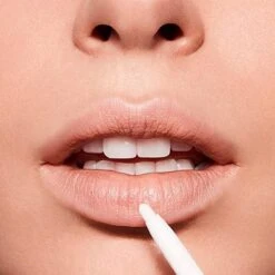 Bourjois Miraculous Lippenpotlood - 1 Transparant 12 Bourjois Miraculous Lippenpotlood - 1 Transparant -Mode-Cosmetica Winkel 1200x1200 313