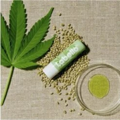 Labello Vegan Naturally Hennepzaadolie Lippenbalsem -Mode-Cosmetica Winkel 1200x1200 446