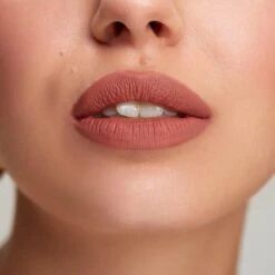 OK Beauty Long-Wear Waterproof Creamy Soft Lip Liner Pencil In Trendy Colors (FOXY) -Mode-Cosmetica Winkel 1200x1200 452