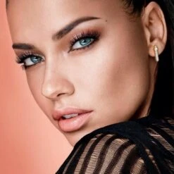 Maybelline Total Temptation Waterproof Mascara - 001 Zwart 18 Maybelline Total Temptation Waterproof Mascara - 001 Zwart -Mode-Cosmetica Winkel 1200x1200 550