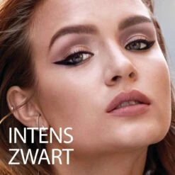 Maybelline New York Tattoo Studio Tattoo Liner - Liquid Ink - 710 Inked Black – Zwart - Ultra Langhoudende Liquid Eyeliner 25 Maybelline New York Tattoo Studio Tattoo Liner - Liquid Ink - 710 Inked Black – Zwart - Ultra Langhoudende Liquid Eyeliner -Mode-Cosmetica Winkel 1200x1200 659