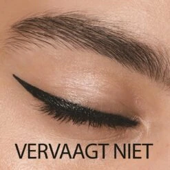 Maybelline New York Tattoo Studio Tattoo Liner - Liquid Ink - 710 Inked Black – Zwart - Ultra Langhoudende Liquid Eyeliner 28 Maybelline New York Tattoo Studio Tattoo Liner - Liquid Ink - 710 Inked Black – Zwart - Ultra Langhoudende Liquid Eyeliner -Mode-Cosmetica Winkel 1200x1200 660