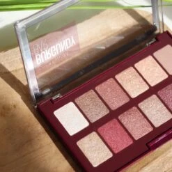 Maybelline The Burgundy Bar Oogschaduw En Highlighter Palette – Limited Edition -Mode-Cosmetica Winkel 1200x1200 780