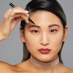 NYX Professional Makeup Lift & Snatch! Brow Tint Pen Wenkbrauwpotlood - Taupe -Mode-Cosmetica Winkel 1200x1200 918