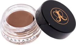 Anastasia Beverly Hills Dipbrow Pomade - Soft Brown 19 Anastasia Beverly Hills Dipbrow Pomade - Soft Brown -Mode-Cosmetica Winkel 1200x722 1