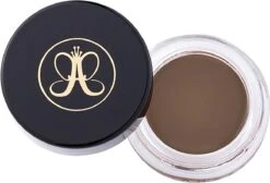 Anastasia Beverly Hills Dipbrow Pomade - Soft Brown 18 Anastasia Beverly Hills Dipbrow Pomade - Soft Brown -Mode-Cosmetica Winkel 1200x815 2