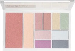 Maybelline The City Kits Urban Light Eye + Cheek Palette -Mode-Cosmetica Winkel 1200x819 3