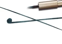 L’Oréal Paris Matte Signature Eyeliner Van Superliner – Matte Liquid Eyeliner – Waterproof - 04 Emeraude – Groen -Mode-Cosmetica Winkel 1200x848