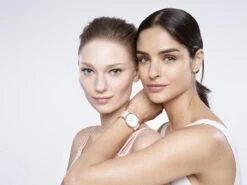 Garnier Face SkinActive - BB Cream Classic Light 5-in-1 Dagverzorging - 2x 50 Ml 17 Garnier Face SkinActive - BB Cream Classic Light 5-in-1 Dagverzorging - 2x 50 Ml -Mode-Cosmetica Winkel 1200x901