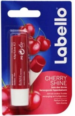 Labello Cherry Shine Verzorgende Lippenbalsem -Mode-Cosmetica Winkel 781x1200