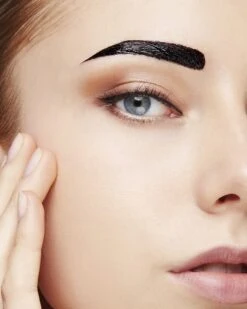 Maybelline Tattoo Brow Peel-Off Wenkbrauwgel - 3 Dark Brown - Bruin 26 Maybelline Tattoo Brow Peel-Off Wenkbrauwgel - 3 Dark Brown - Bruin -Mode-Cosmetica Winkel 960x1200 20