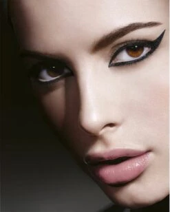 Eyeliner Lasting Drama Maybelline -Mode-Cosmetica Winkel 962x1200 2