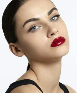 Yves Saint Laurent Rouge Volupté Shine Oil-In-Stick Lipstick 4 Gr. -Mode-Cosmetica Winkel 992x1200 1